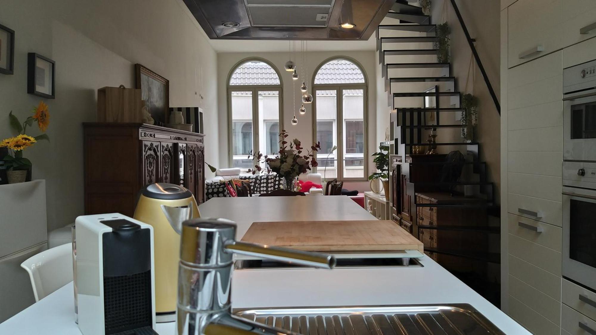 Apartmán Wellness Loft With Sauna, Jacuzzi, Roof Terrace & Amazing View Antverpy Exteriér fotografie